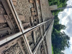 cn's broken track 260 515d (4)