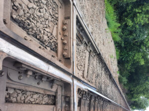 cn's broken track 260 515d (6)